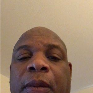 Meet your Posher, Troy